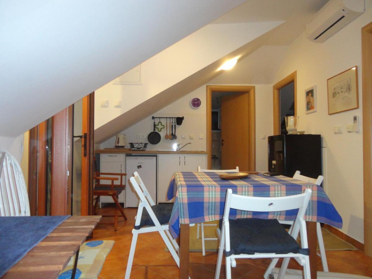 Apartment Gliha Jelsa  Zewnętrze zdjęcie